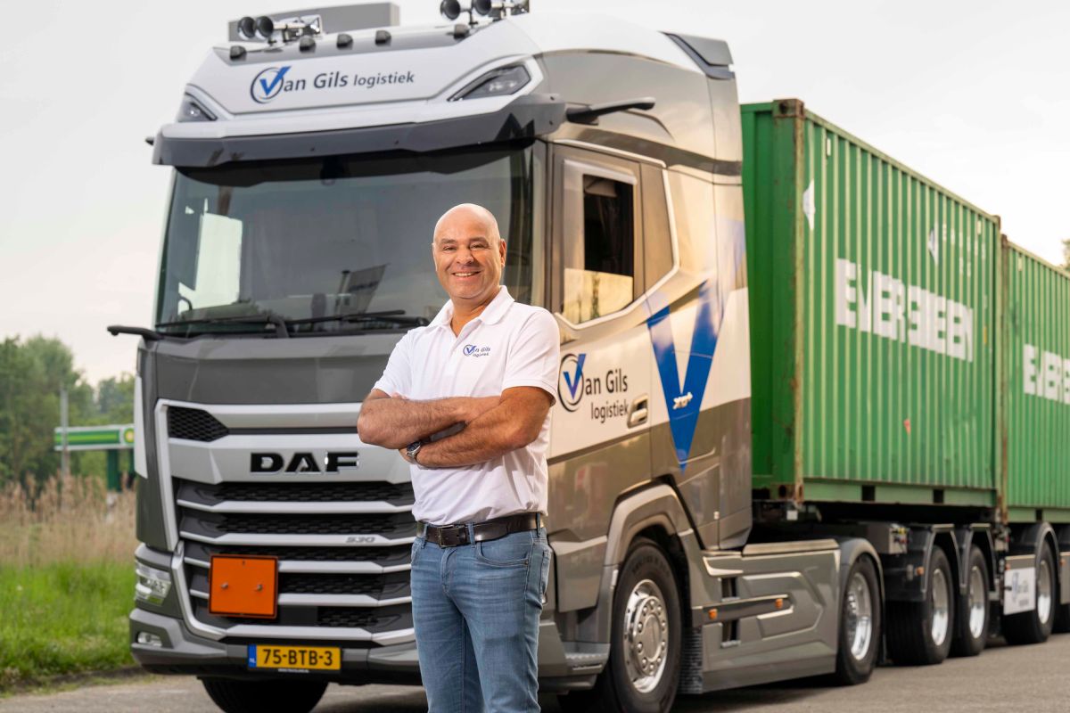 Daan van Gils creëerde zijn eigen droombaan <kleur>en kocht de dikste DAF</kleur>